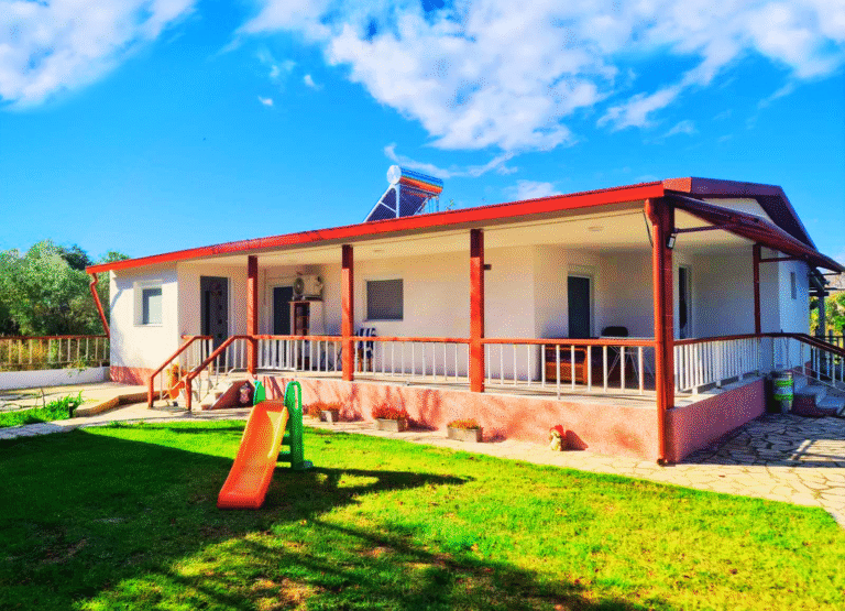 Filia Apartments hero section copy